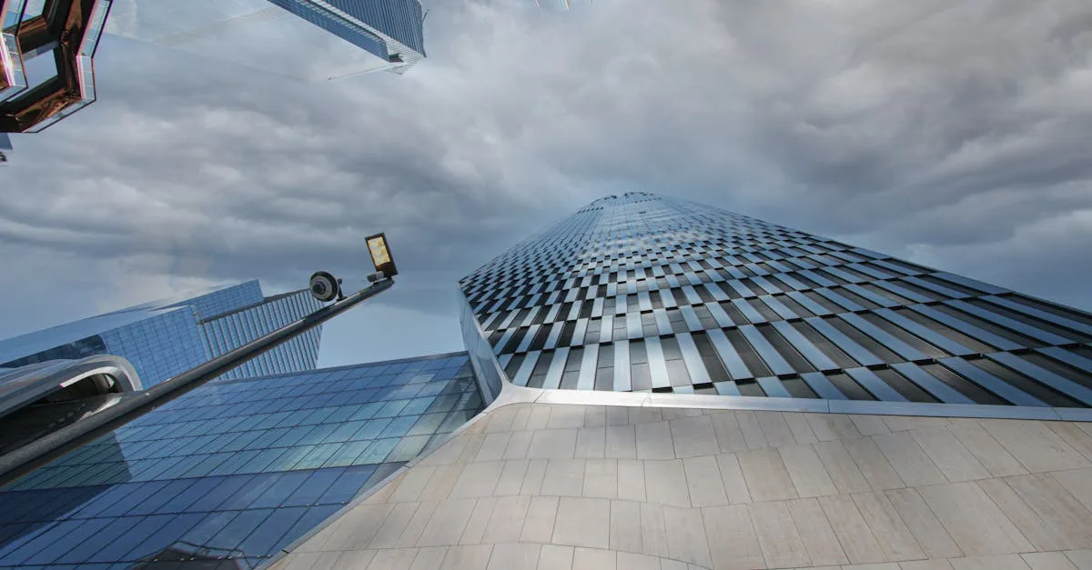 découvrez les dernières tendances de la mode féminine pour rester élégante et stylée en toutes circonstances.