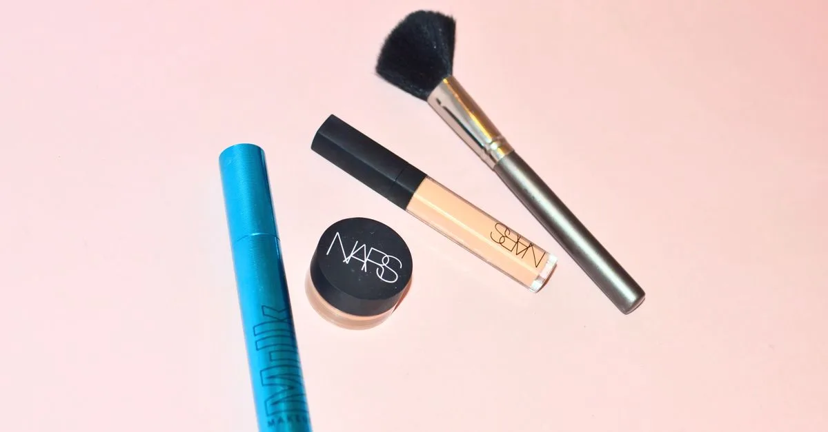découvrez les meilleurs conseils mode et beauté pour sublimer votre style au quotidien. astuces tendances, soins incontournables et inspirations pour une allure parfaite.